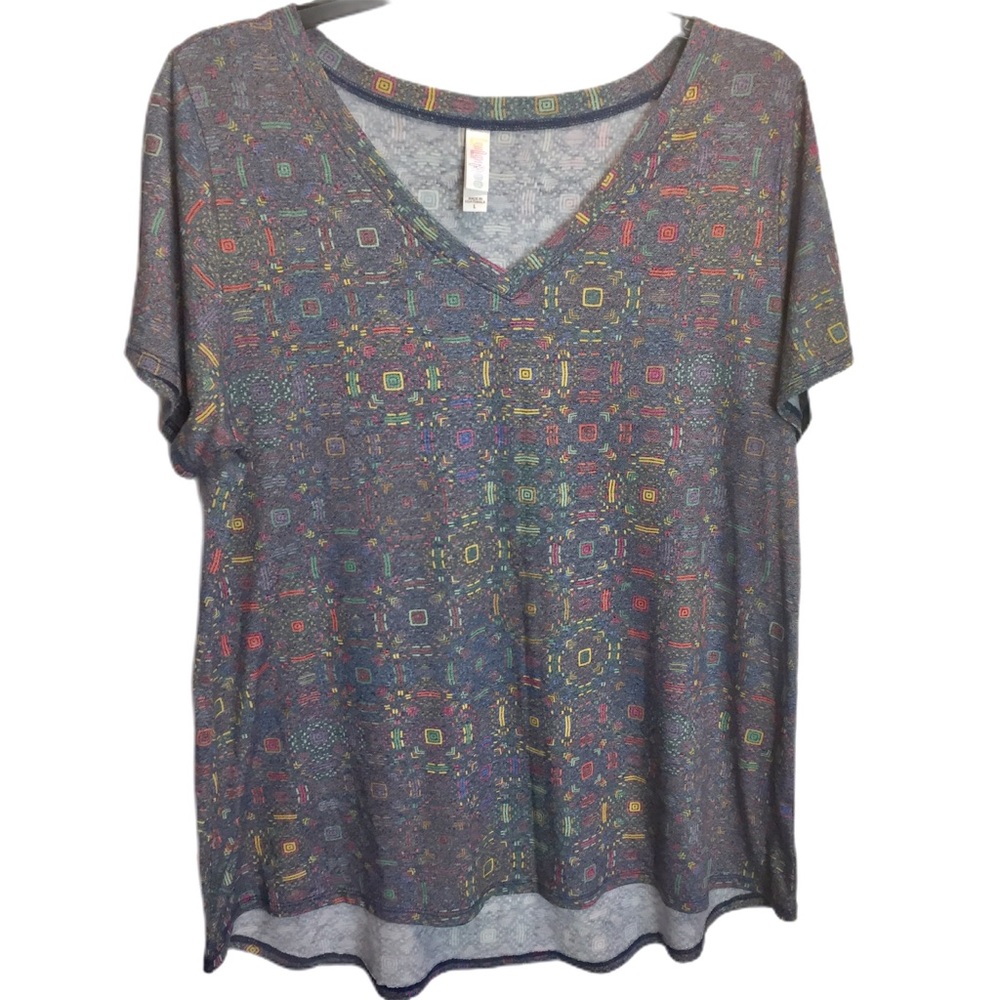 🐞LuLaRoe Classic Tee Shirt EUC Size Large